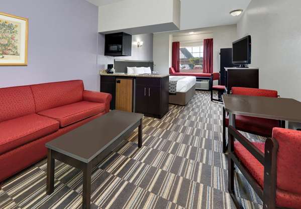 Suite - Microtel Inn & Suites by Wyndham Oklahoma City - I-40, Exit 144