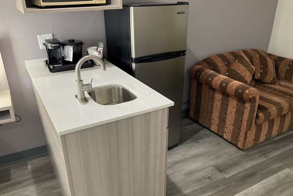 Suite - Microtel Inn & Suites by Wyndham Clarksville - I-24, Exit 4