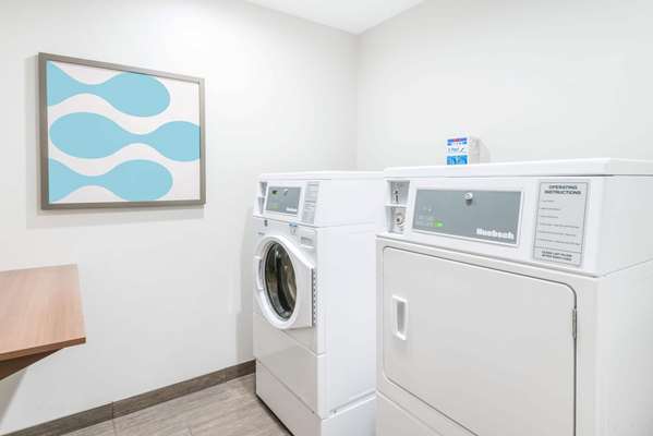  - Microtel Inn by Wyndham Victor