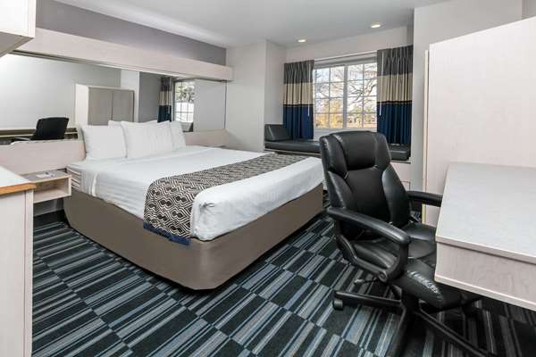 Suite - Microtel Inn & Suites by Wyndham Lafayette - I-10, Exit 100