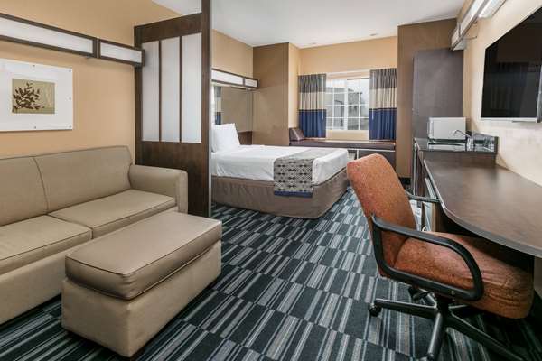 Suite - Microtel Inn & Suites by Wyndham Lafayette - I-10, Exit 100