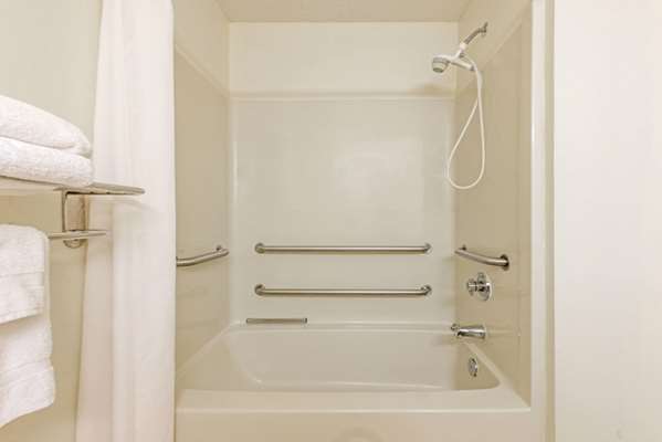  - Microtel Inn by Wyndham Cordova - I-40, Exit 16