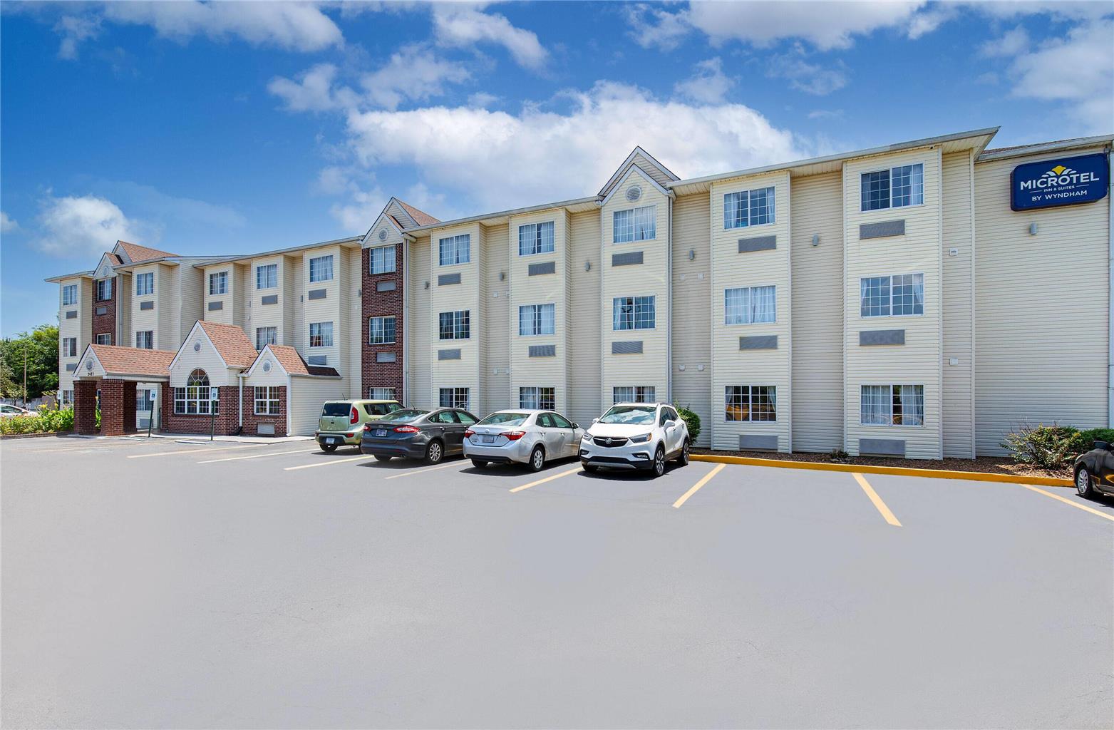 Microtel Inn & Suites Cordova/Memphis