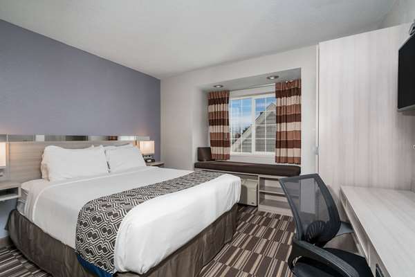  - Microtel Inn & Suites by Wyndham Rochester