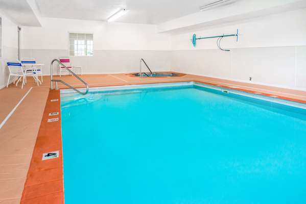 Pool - Microtel Inn & Suites by Wyndham Lincoln
