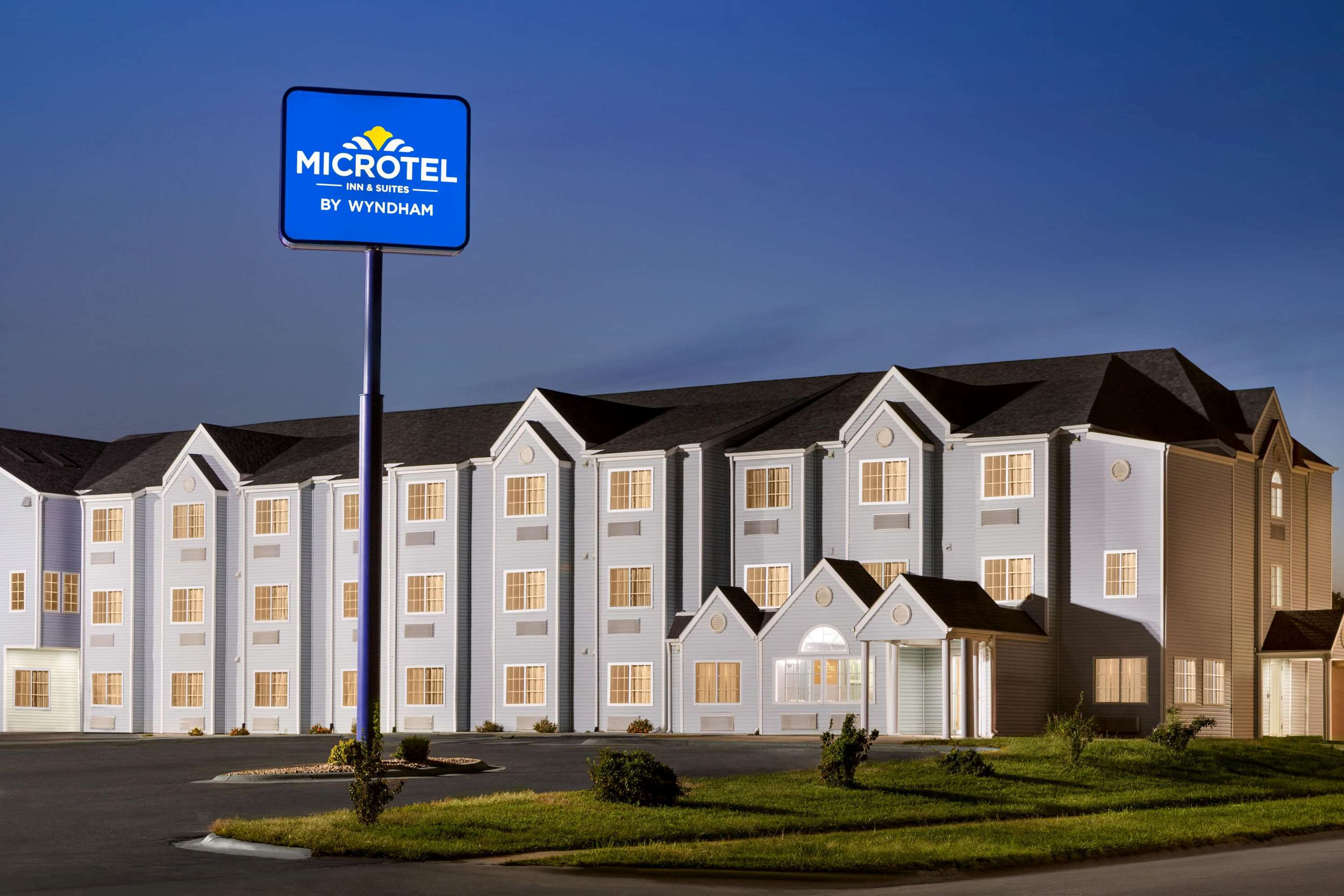Exterior | Microtel Inn & Suites Lincoln