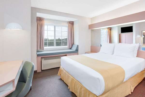  - Microtel Inn by Wyndham Greensboro - I-40, Exit 214