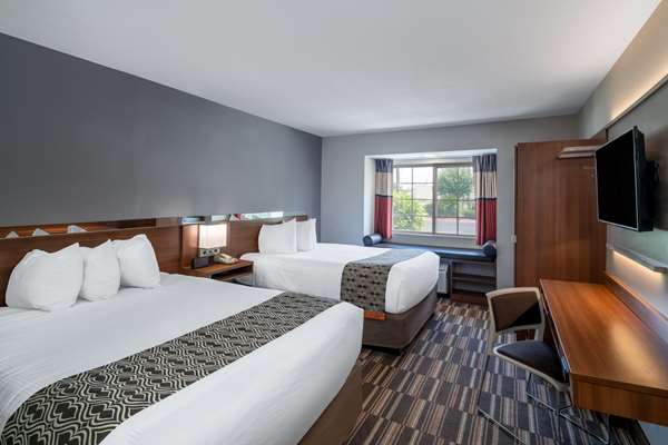  - Microtel Inn & Suites by Wyndham Pooler - I-95, Exit 102