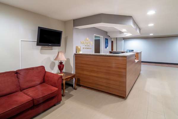  - Microtel Inn & Suites by Wyndham Pooler - I-95, Exit 102