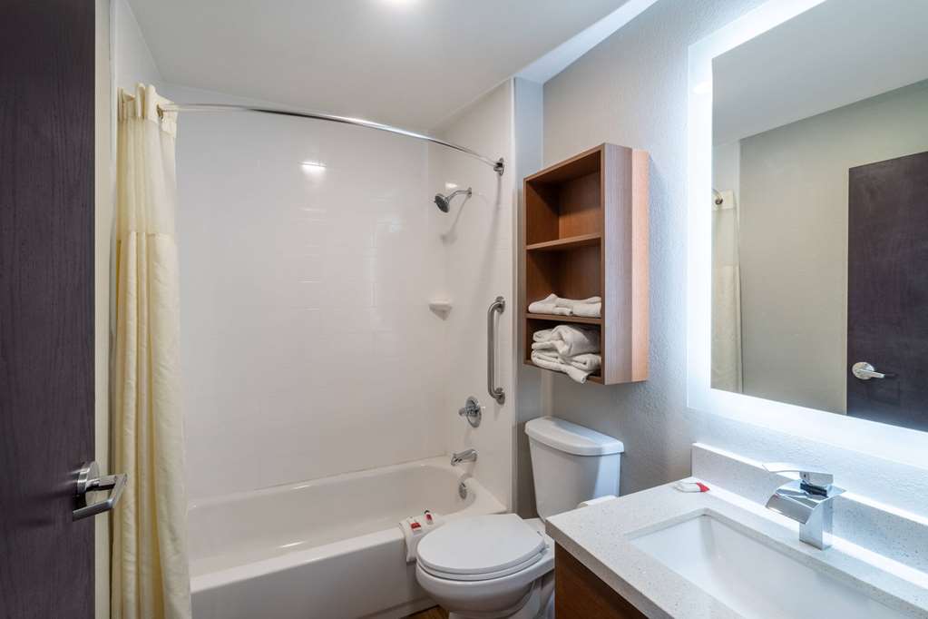 MICROTEL INN & SUITES BY WYNDHAM PO-guestroom-Guest Room,Bathroom,On-Site.jpg