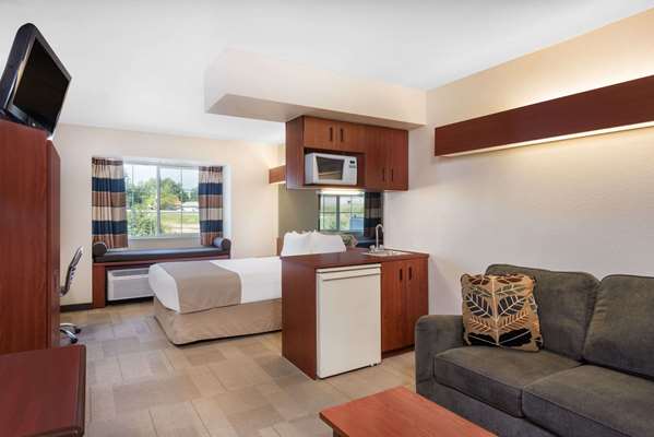  - Microtel Inn & Suites by Wyndham Ste Genevieve
