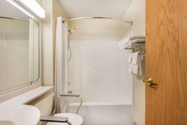  - Microtel Inn & Suites by Wyndham Ste Genevieve