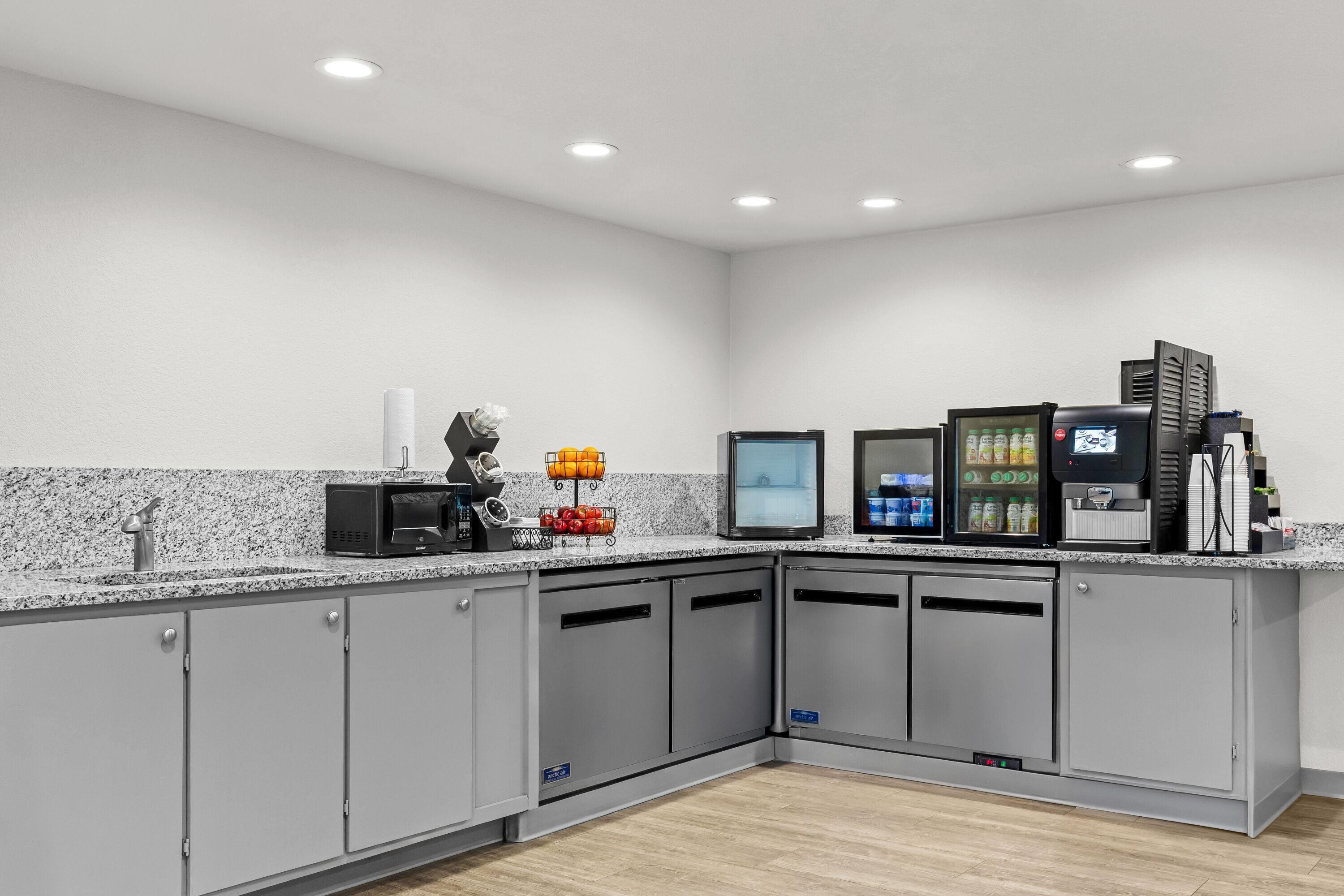Undefined | Microtel Inn & Suites by Wyndham Sainte Genevieve