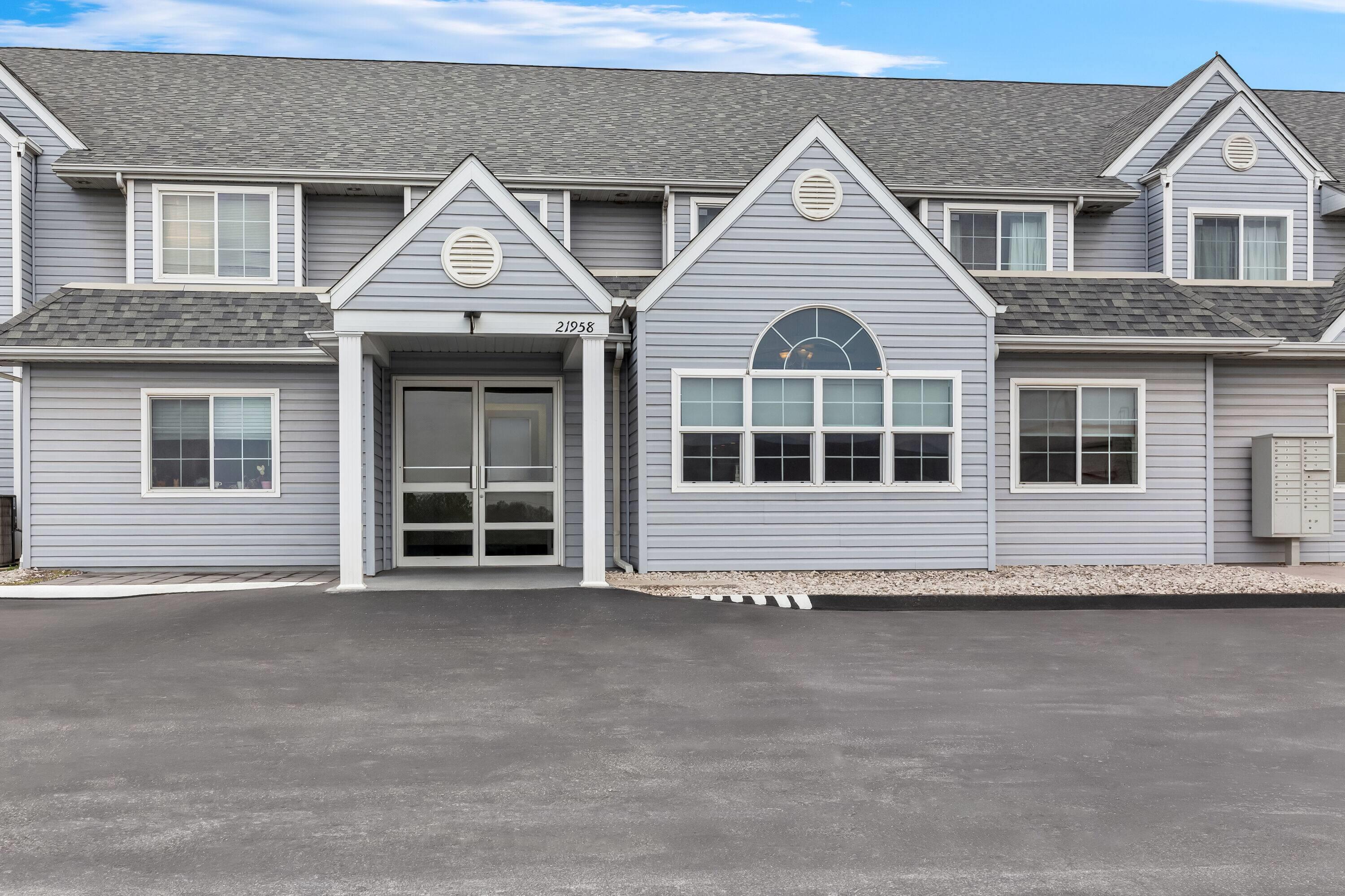 Exterior | Microtel Inn & Suites by Wyndham Sainte Genevieve