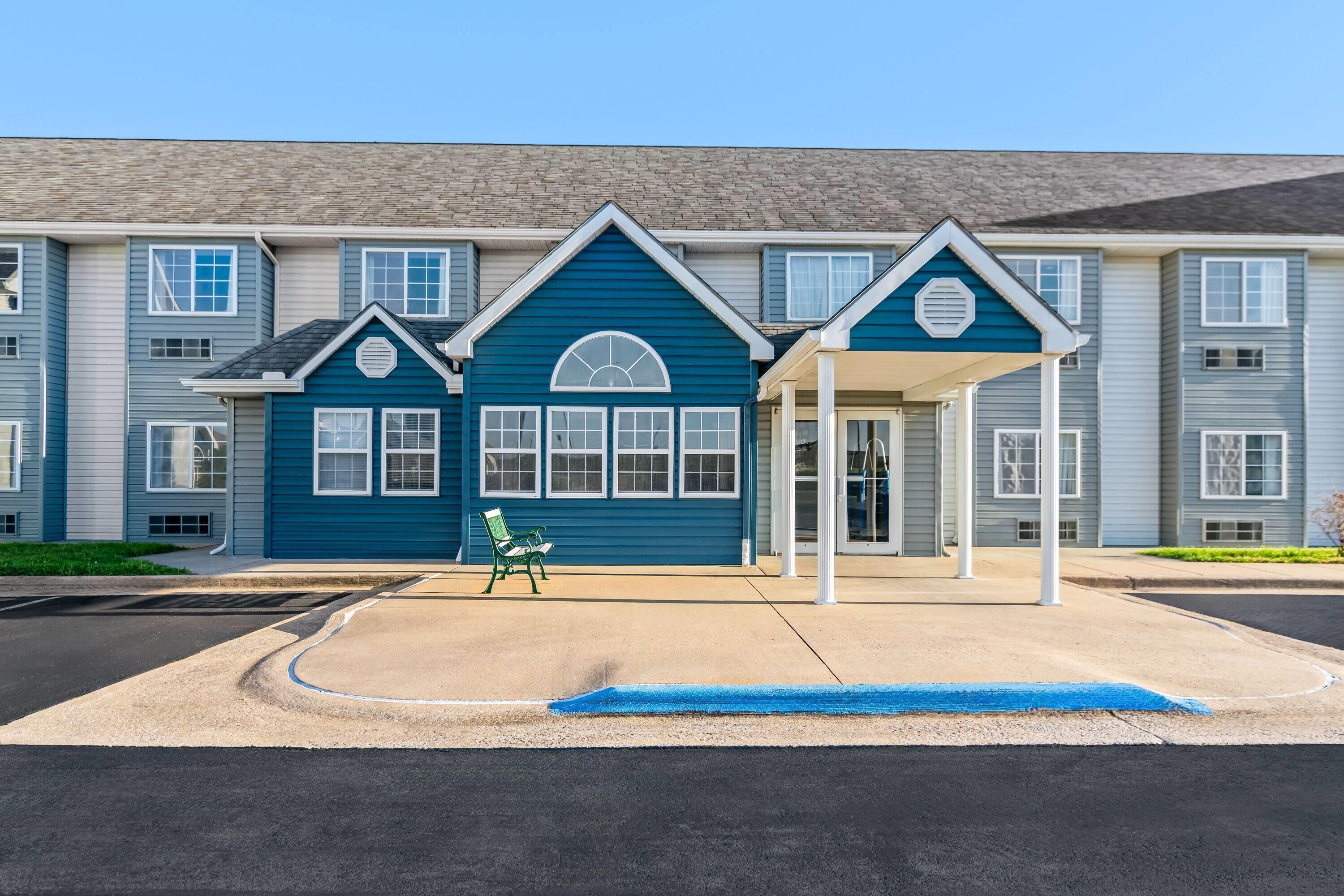 Exterior | Microtel Inn & Suites by Wyndham Joplin