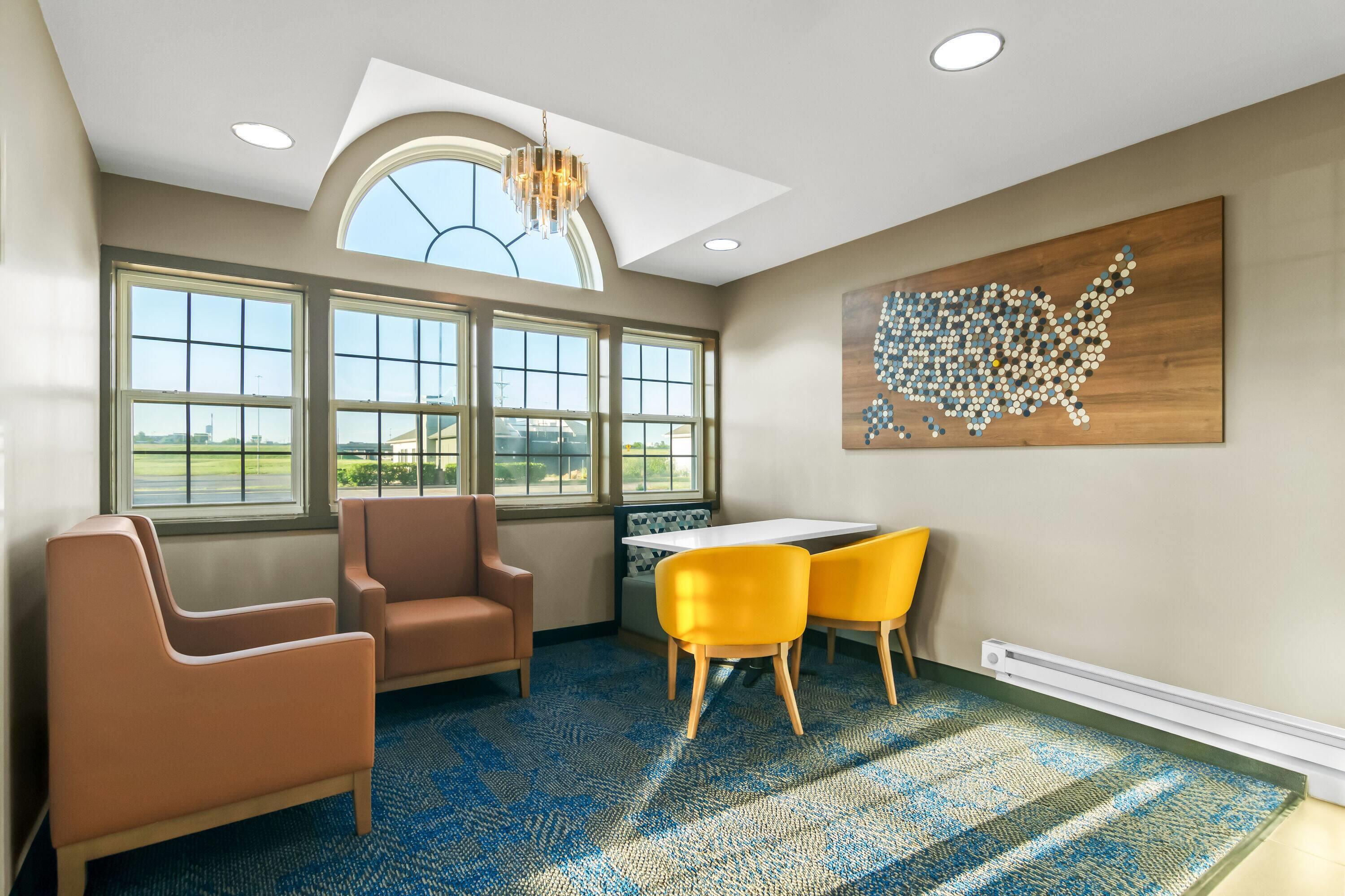 Lobby | Microtel Inn & Suites by Wyndham Joplin