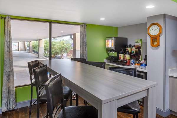  - Microtel Inn by Wyndham Cornelius - I-77, Exit 28