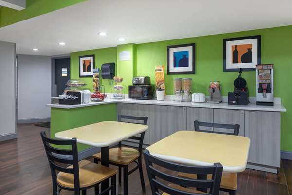  - Microtel Inn by Wyndham Cornelius - I-77, Exit 28