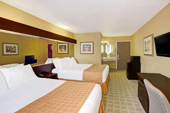  - Microtel Inn by Wyndham Cornelius - I-77, Exit 28