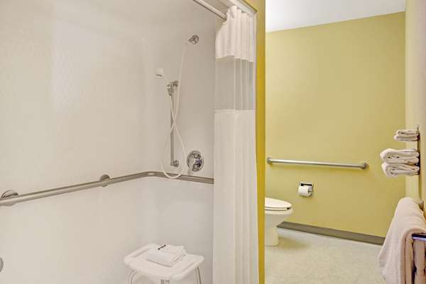  - Microtel Inn by Wyndham Cornelius - I-77, Exit 28