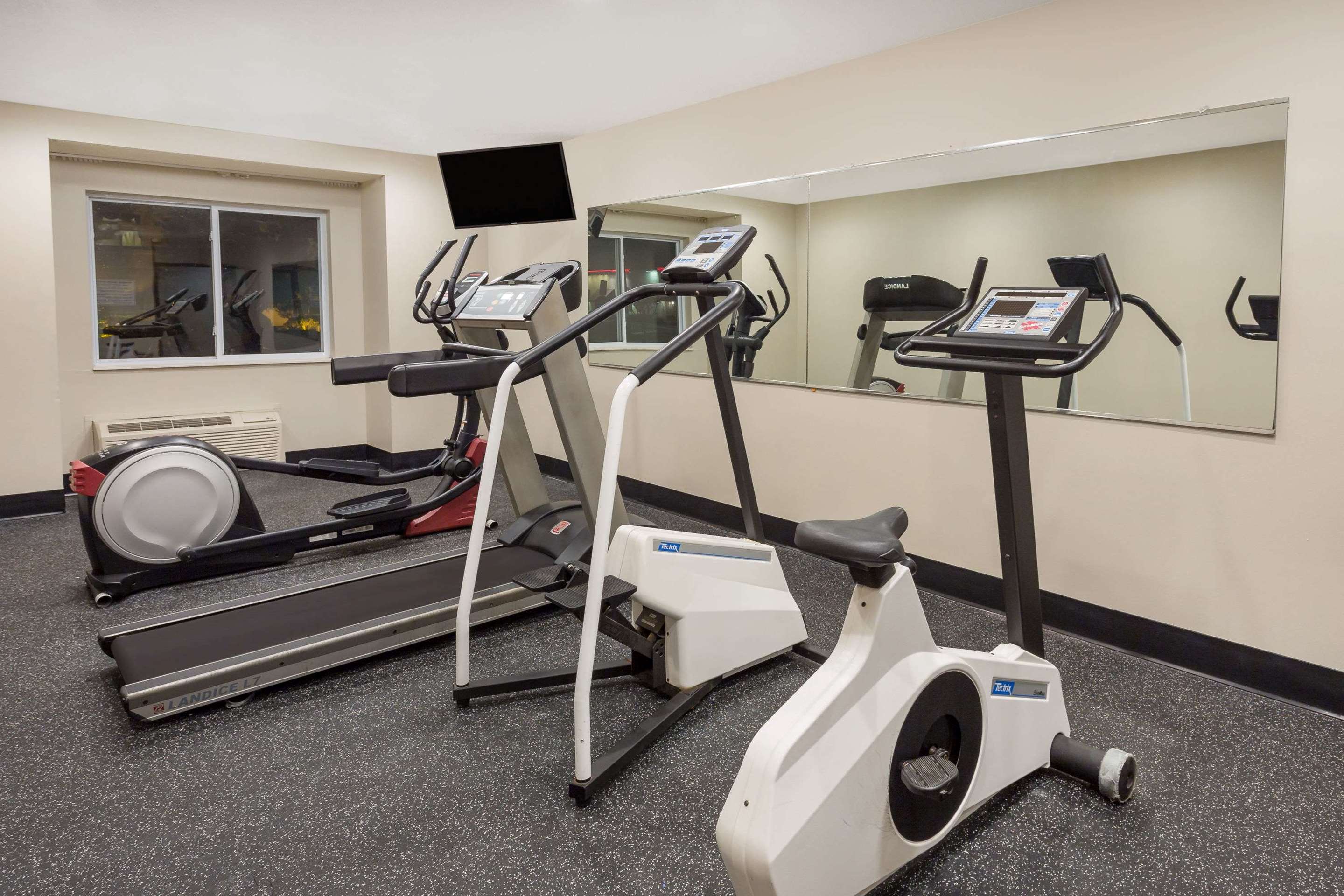 Health club | Microtel Inn & Suites by Wyndham