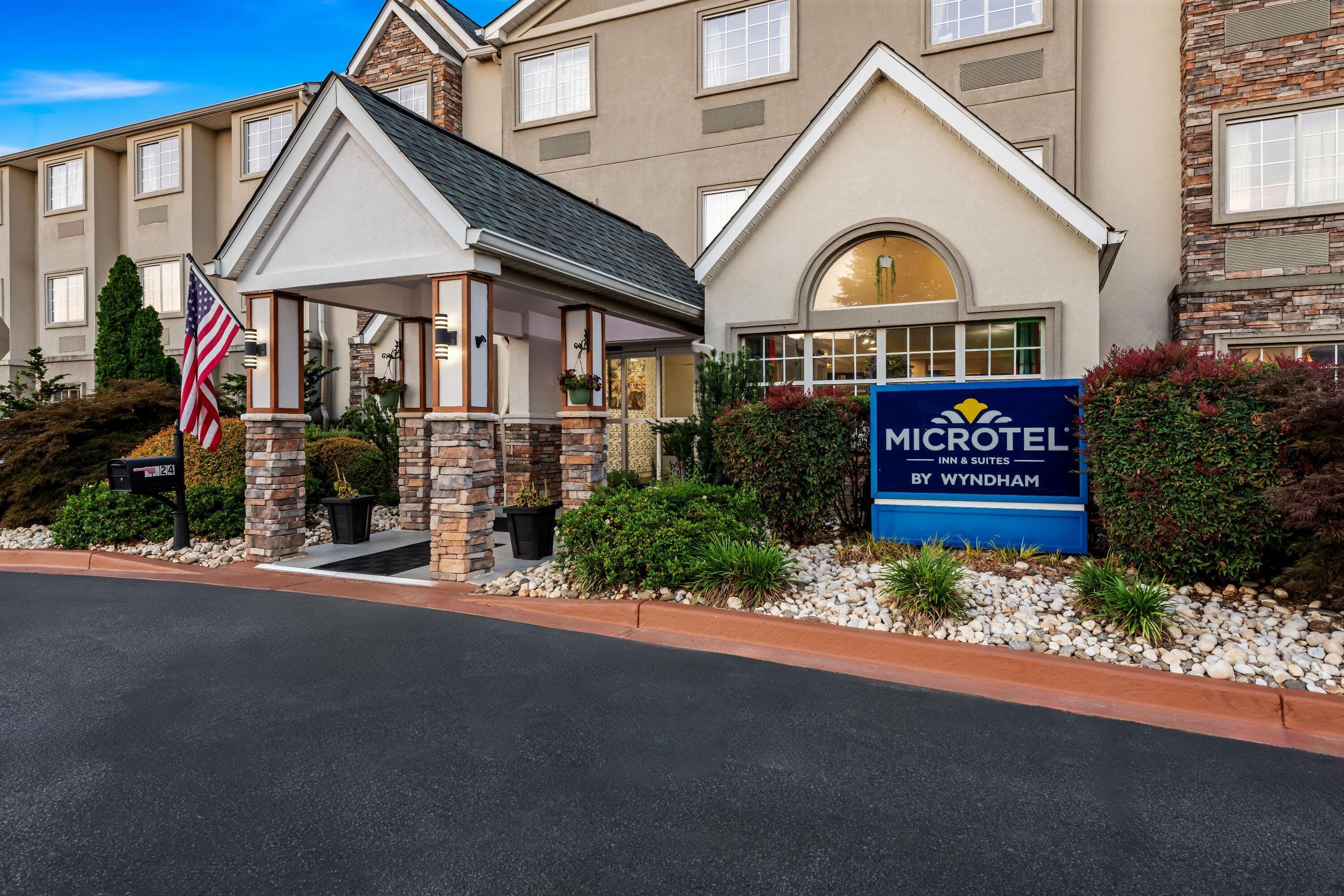 Exterior | Microtel Inn & Suites by Wyndham Greenville / Woodruff Rd