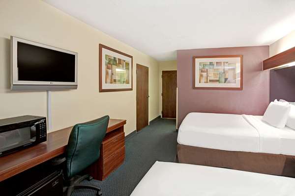  - Microtel Inn by Wyndham College Park - I-85, Exit 71