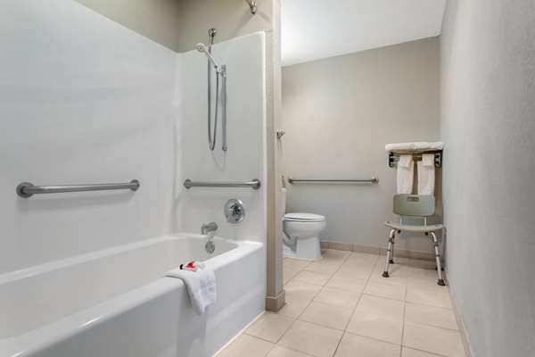 - Microtel Inn & Suites by Wyndham Airport Philadelphia - I-95, Exit 10 & 12B