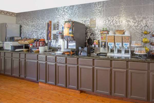  - Microtel Inn by Wyndham Janesville - I-39 & I-90, Exit 171B