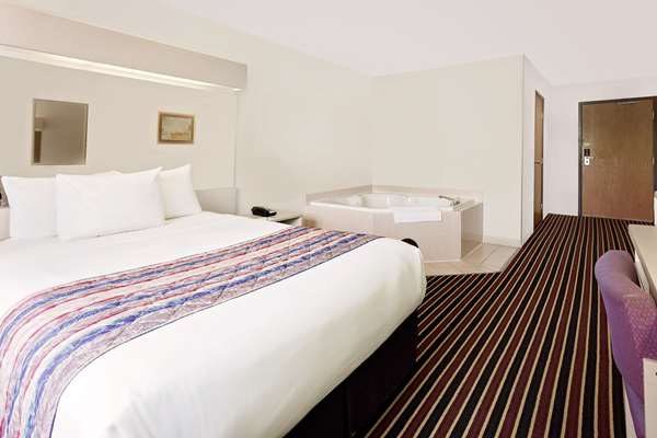  - Microtel Inn by Wyndham Madison - I-39, I-90 & I-94, Exit 135