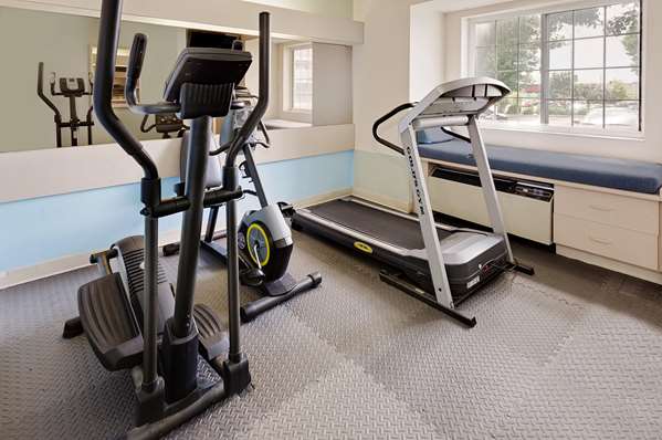 Fitness/ Exercise Room - Microtel Inn by Wyndham Madison - I-39, I-90 & I-94, Exit 135