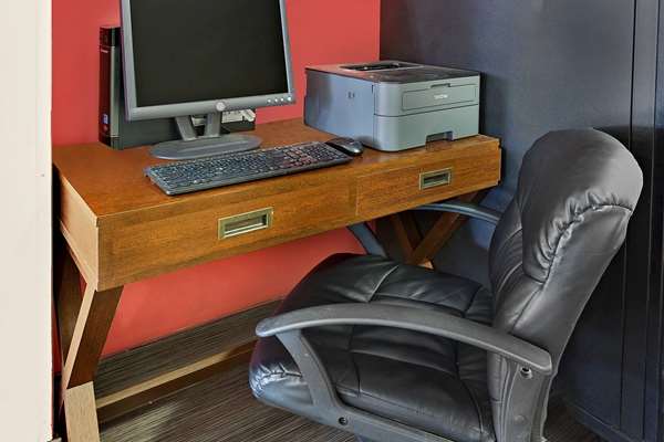 Conference Area - Microtel Inn by Wyndham Madison - I-39, I-90 & I-94, Exit 135