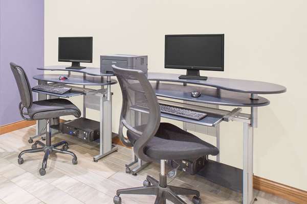 Conference Area - Microtel Inn & Suites by Wyndham Ames - I-35, Exit 111