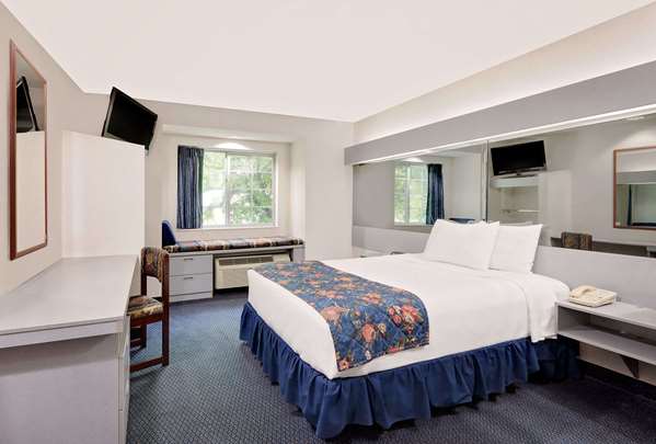  - Microtel Inn & Suites by Wyndham Hagerstown - I-81, Exit 9