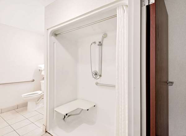  - Microtel Inn & Suites by Wyndham Hagerstown - I-81, Exit 9