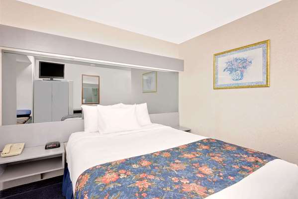  - Microtel Inn & Suites by Wyndham Hagerstown - I-81, Exit 9