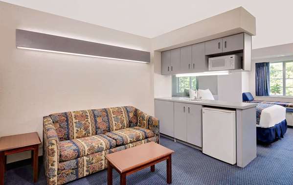 - Microtel Inn & Suites by Wyndham Hagerstown - I-81, Exit 9