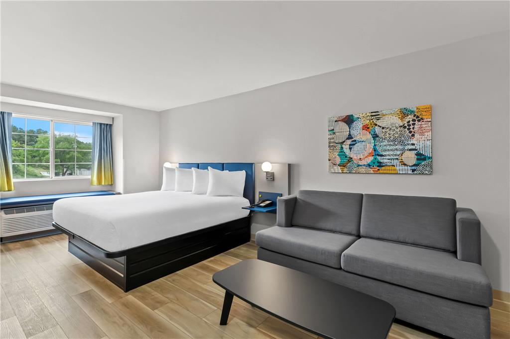 MICROTEL INN & SUITES BY WYNDHAM NO-guestroom-Guest Room,Suite,On-Site.jpg