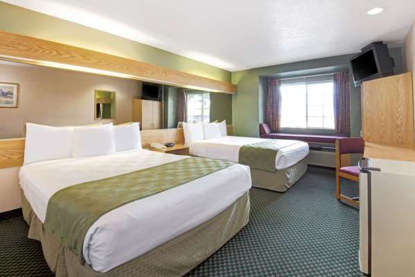  - Microtel Inn & Suites by Wyndham Albuquerque - I-40, Exit 153