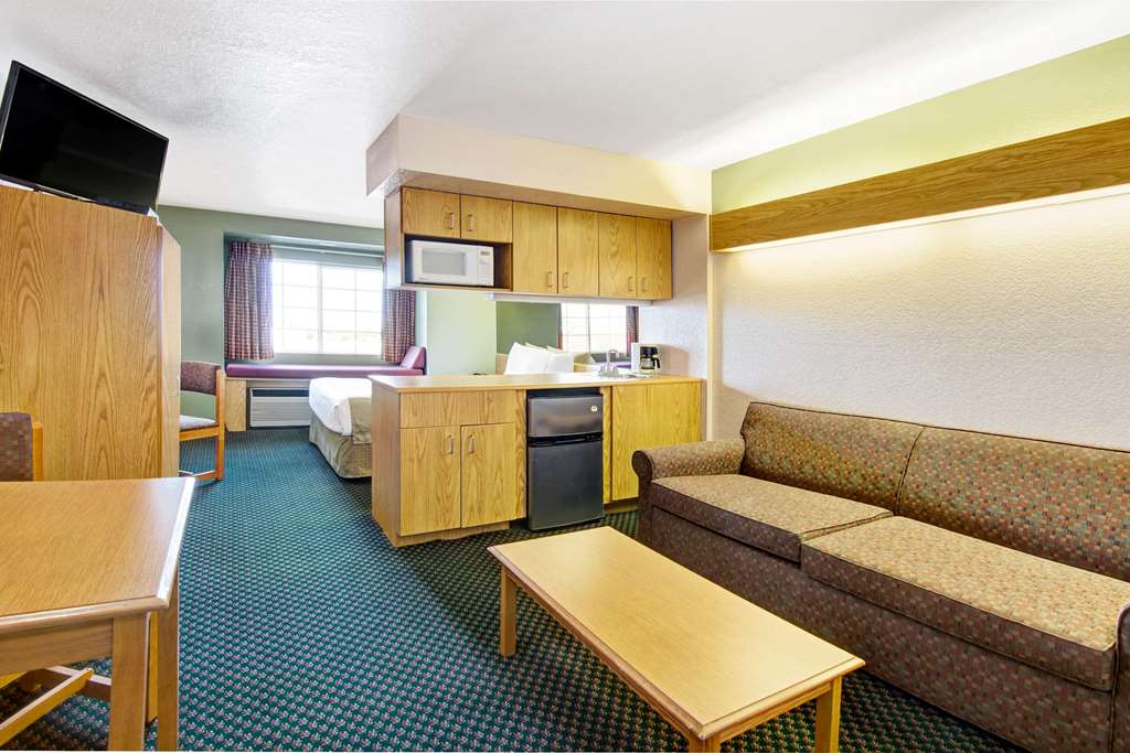 Microtel Inn & Suites by Wyndham Albuquerque West Room Type - Suite, 1 King Bed, Accessible, Non Smoking (Mobility,Tub w/Grab Bars) Microtel Inn & Suites by Wyndham Albuquerque West Room Type - Suite, 1 King Bed, Accessible, Non Smoking (Mobility,Tub w/Grab Bars)