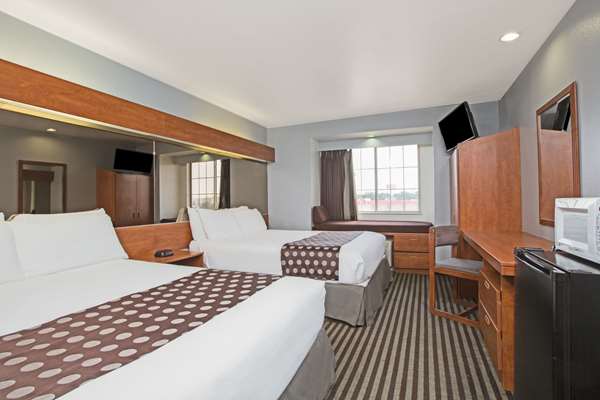  - Microtel Inn & Suites by Wyndham Garland - I-635, Exit 11B