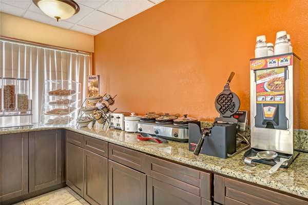  - Microtel Inn & Suites by Wyndham Clear Lake Houston
