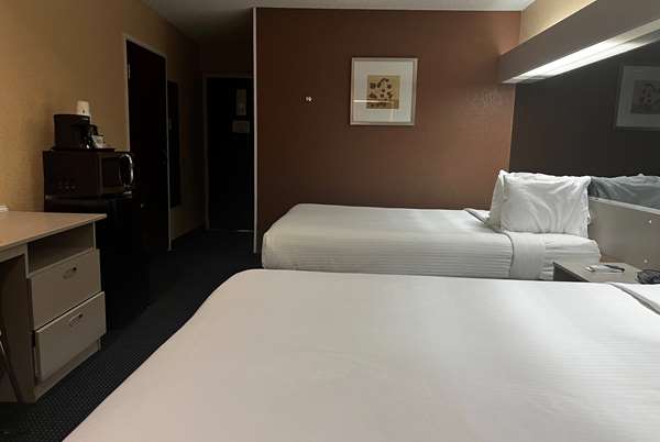 - Microtel Inn & Suites by Wyndham Clear Lake Houston