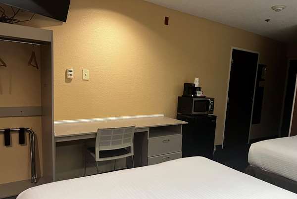  - Microtel Inn & Suites by Wyndham Clear Lake Houston