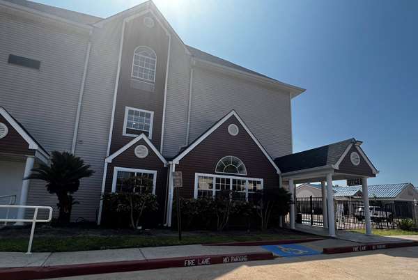 Exterior view - Microtel Inn & Suites by Wyndham Clear Lake Houston