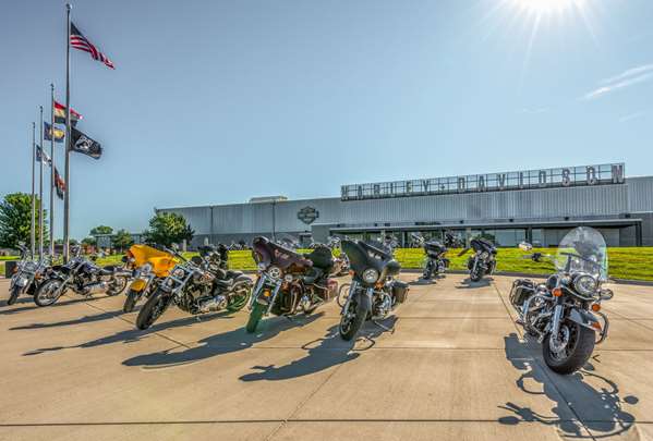  - Microtel Inn & Suites by Wyndham Airport Kansas City - I-29, Exit 13