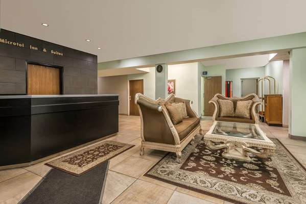  - Microtel Inn & Suites by Wyndham Airport Kansas City - I-29, Exit 13