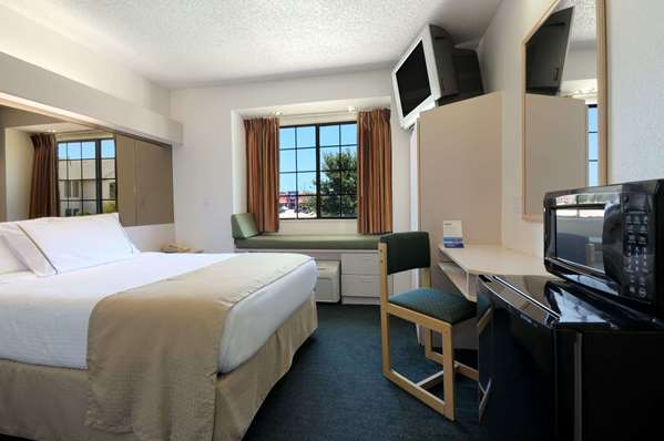  - Microtel Inn & Suites by Wyndham Arlington - I-20, Exit 449