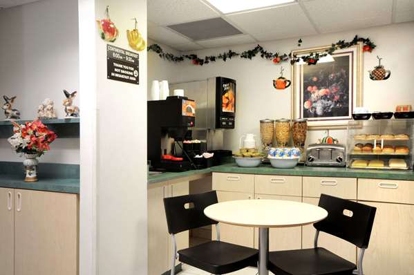  - Microtel Inn & Suites by Wyndham Arlington - I-20, Exit 449