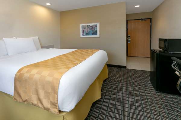  - Microtel Inn & Suites by Wyndham Arlington - I-20, Exit 449